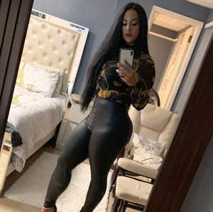 Meet your Posher, Yuri